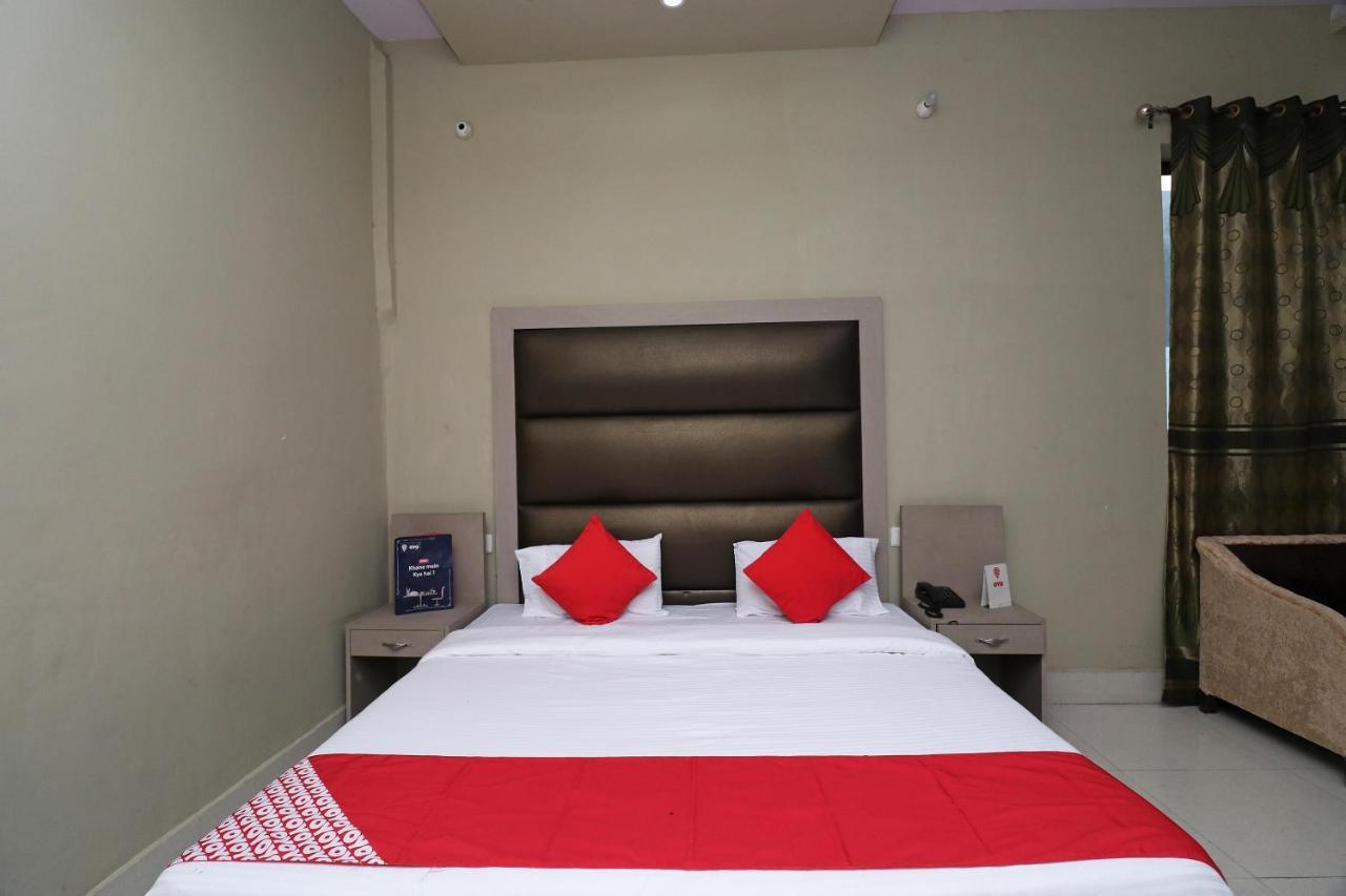 Oyo 19026 Hotel As Karnāl 外观 照片